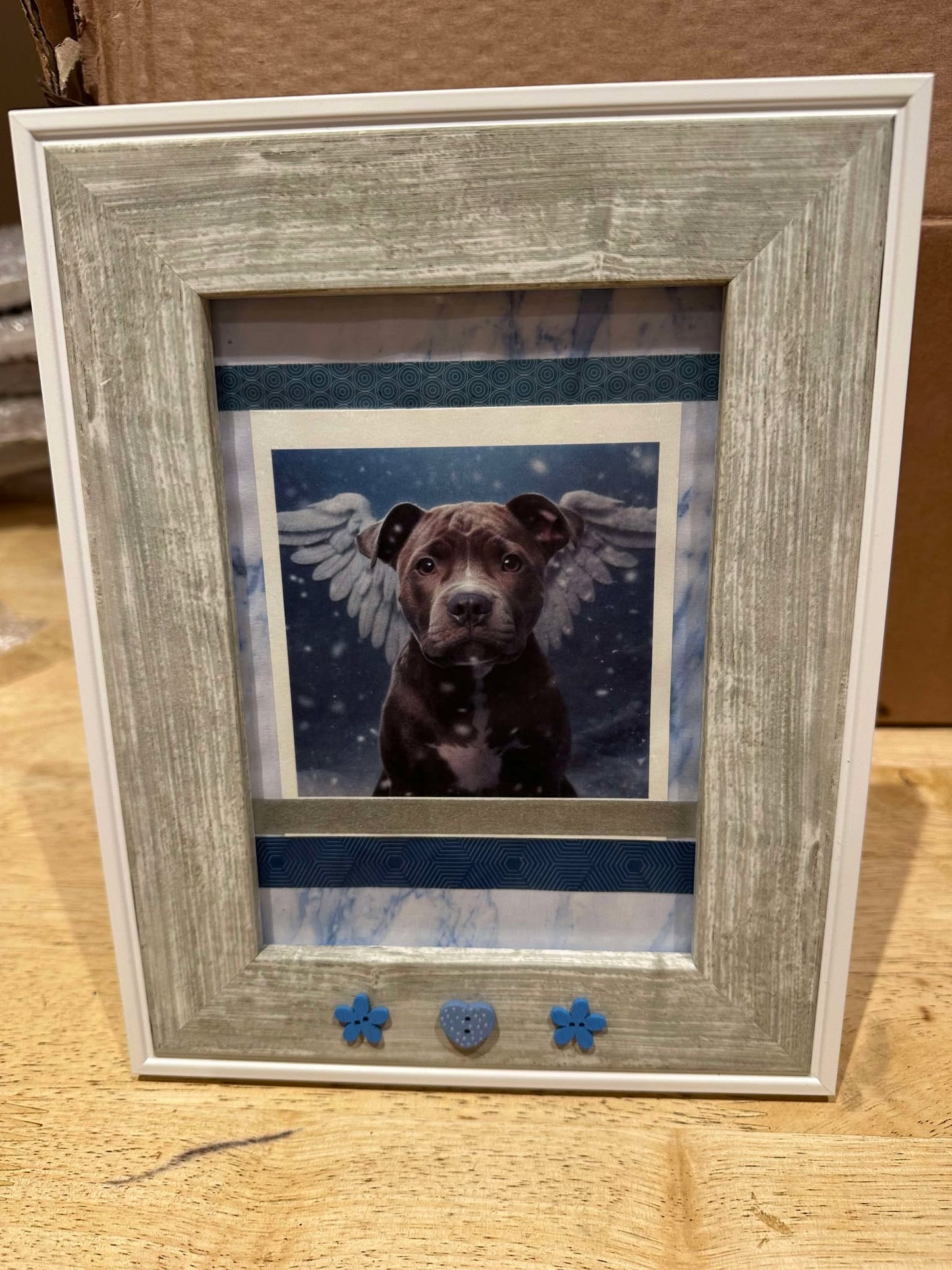 Dog card framed,wings